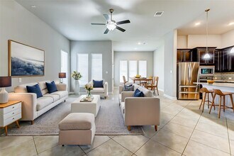 19015 Blue Valley Ln in Manvel, TX - Building Photo - Building Photo