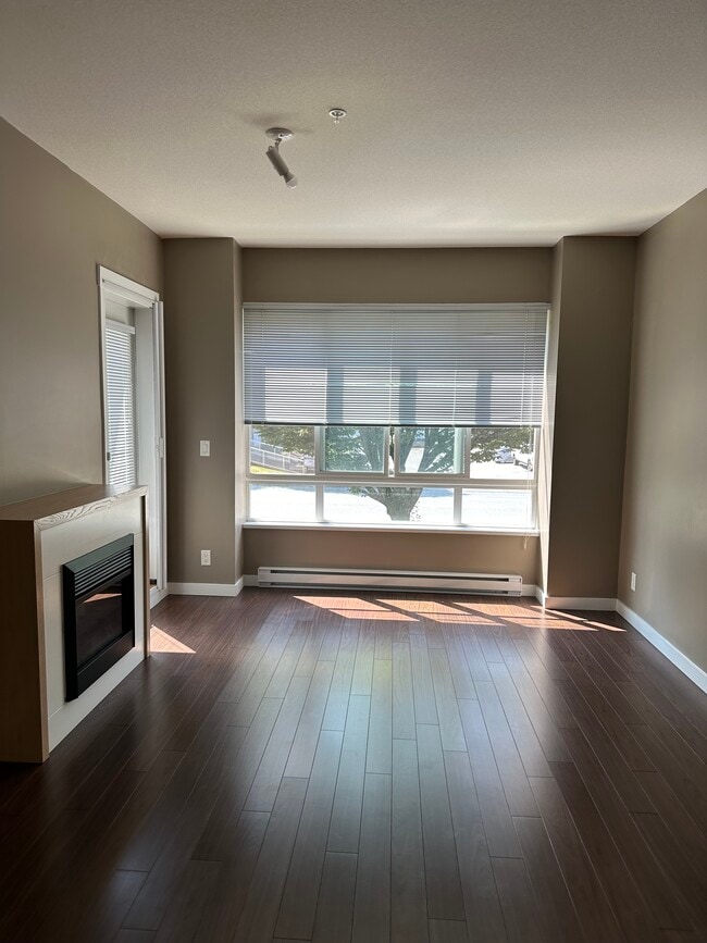 property at 2943 Nelson Pl
