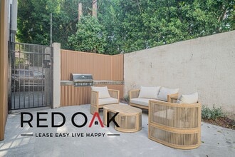 Toluca Lofts in North Hollywood, CA - Building Photo - Building Photo