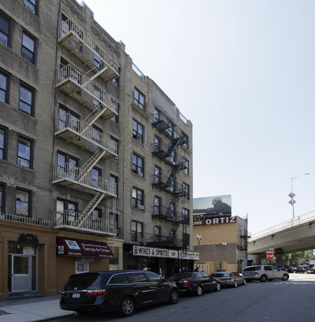 252 S 4th St in Brooklyn, NY - Building Photo - Building Photo