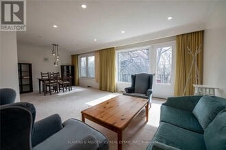 28 Esther Lorrie Dr in Toronto, ON - Building Photo - Building Photo