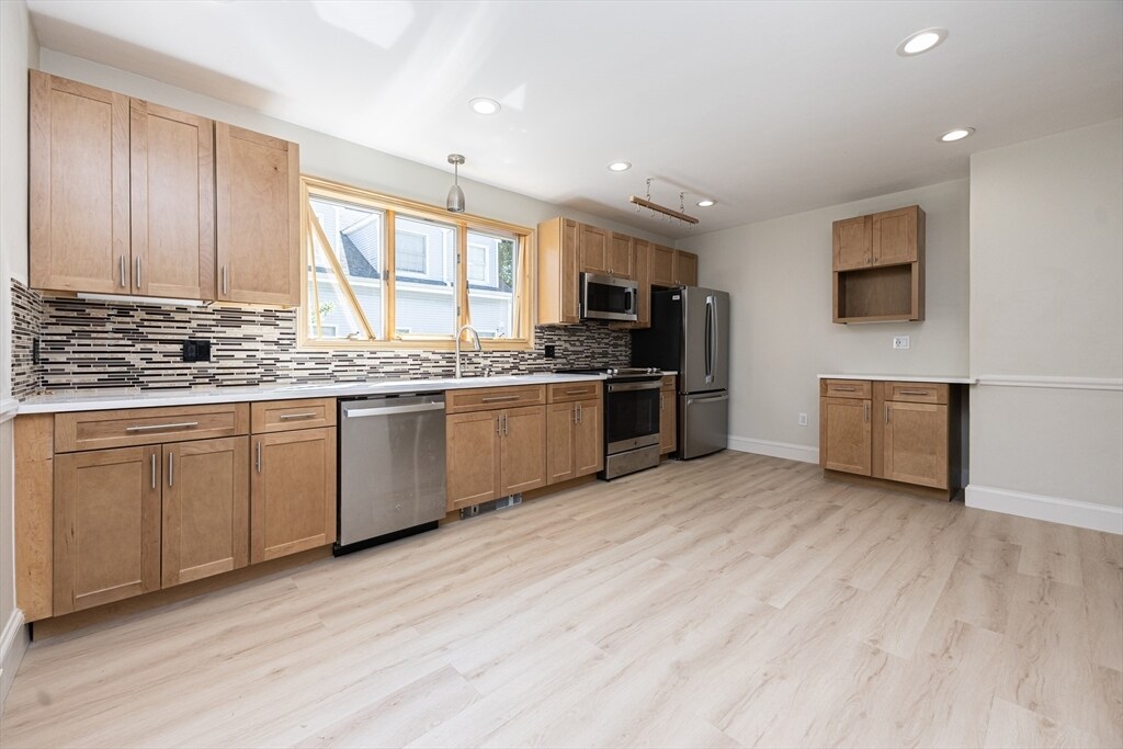 48 Shannon St, Unit 2 in Boston, MA - Foto de edificio