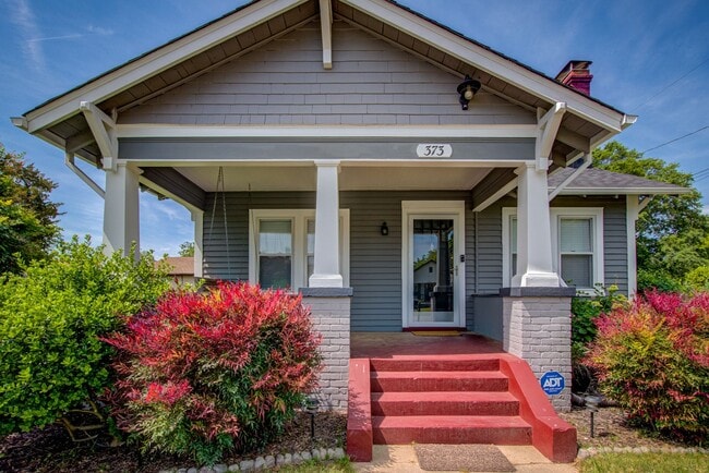 373 Orange Ave in Norfolk, VA - Building Photo - Building Photo