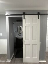 39 S Lake Ave in Albany, NY - Building Photo - Building Photo