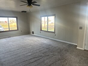 2421 2nd St in Worden, MT - Building Photo - Building Photo