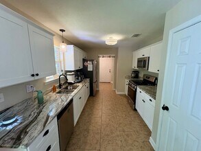310 Wildwood St in Mary Esther, FL - Building Photo - Building Photo