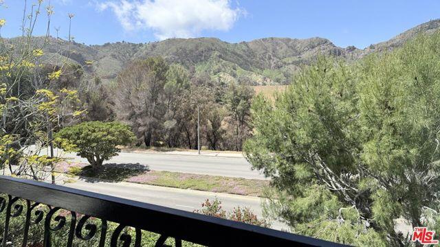 property at 1488 Palisades Dr