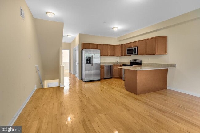 property at 2464 Frankford Ave