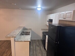 2905 Clarksville St, Unit 109 in Paris, TX - Foto de edificio - Building Photo