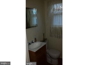 1710 Newcastle Rd in Woodlawn, MD - Building Photo - Building Photo