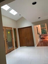 3266 Montmarte Cir in West Bloomfield Township, MI - Building Photo - Building Photo
