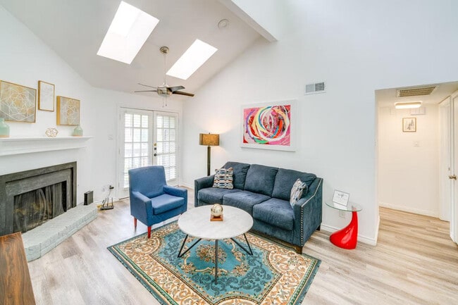 property at 85 Phoenix Dr