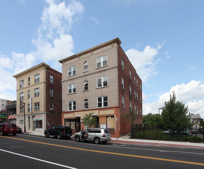 91-93 Broad St in New Britain, CT - Building Photo - Building Photo