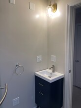 34 Alenier St in Hamden, CT - Building Photo - Building Photo