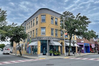 279 Cabot St, Unit 3 in Beverly, MA - Building Photo - Building Photo
