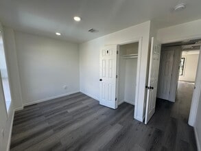 51 New St, Unit 3 in Newark, NJ - Building Photo - Building Photo