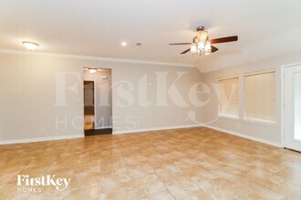 2010 Lindentree Dr in Weatherford, TX - Building Photo - Building Photo