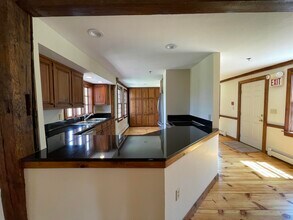 454 Main St in Fremont, NH - Building Photo - Building Photo