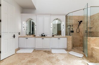 1309 Middle River Dr in Fort Lauderdale, FL - Building Photo - Building Photo