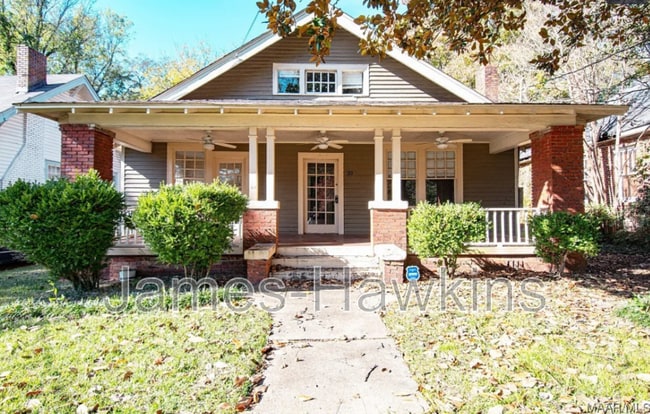 property at 32 S Madison Terrace