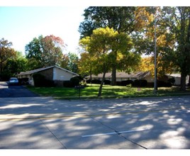 Hobson Road Apartments in Fort Wayne, IN - Building Photo - Building Photo