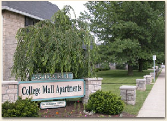 College Mall Apartments in Bloomington, IN - Foto de edificio