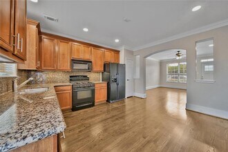 1747 Aden Dr in Houston, TX - Building Photo - Building Photo