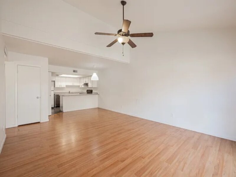 2141 E Kirkland Ln in Tempe, AZ - Building Photo