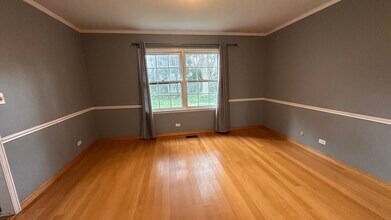 3537 Winnetka Rd in Glenview, IL - Building Photo - Building Photo