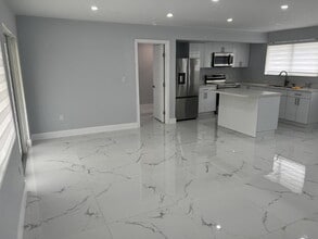 4806 Esplanade St in Bonita Springs, FL - Building Photo - Building Photo