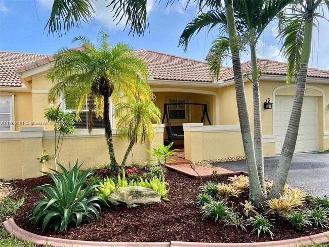 property at 4272 Pine Ridge Ct