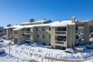 40 S Boulder Cir Apartments