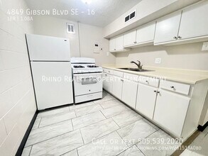 4849 Gibson Blvd SE in Albuquerque, NM - Building Photo - Building Photo