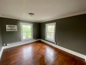 1233 46th St in Des Moines, IA - Building Photo - Building Photo