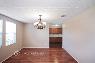 332 Snapdragon Ct in Burleson, TX - Building Photo - Building Photo