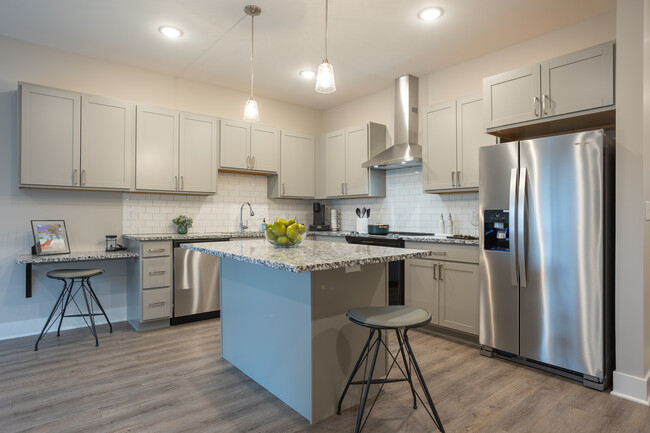 Eden Forest Townhomes in Grand Rapids, MI - Foto de edificio - Interior Photo