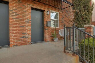 1213 N Harvey Ave in Oklahoma City, OK - Foto de edificio - Building Photo