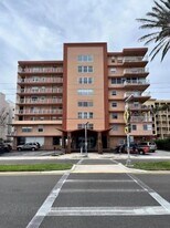 16400 Gulf Blvd in North Redington Beach, FL - Building Photo