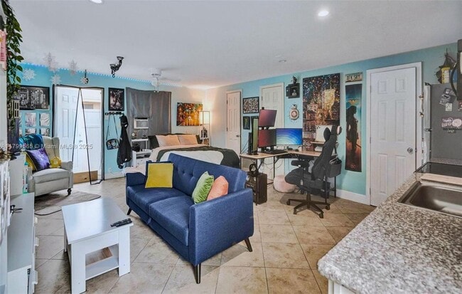 property at 1041 NE 9th Ave