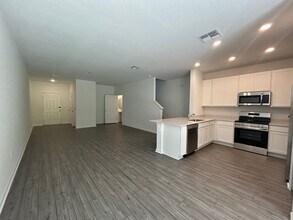 16405 NW 144 St in Alachua, FL - Building Photo - Building Photo