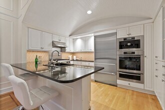 23 Marlborough St in Boston, MA - Building Photo - Building Photo