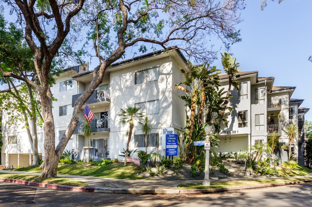 The Grove Apartments in Studio City, CA - Building Photo