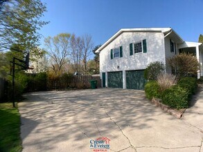 1434 Sioux Trail in Niles, MI - Building Photo - Building Photo