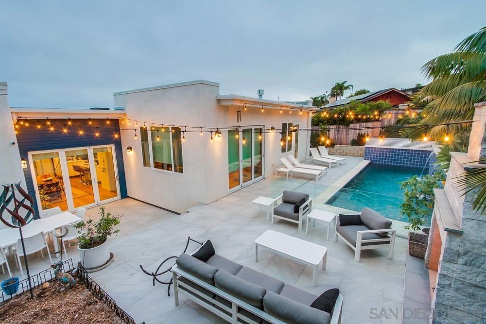 738 Castro St in Solana Beach, CA - Building Photo