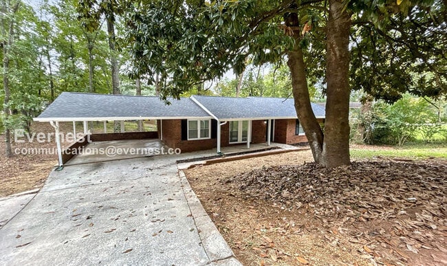 property at 2507 Dawn Dr