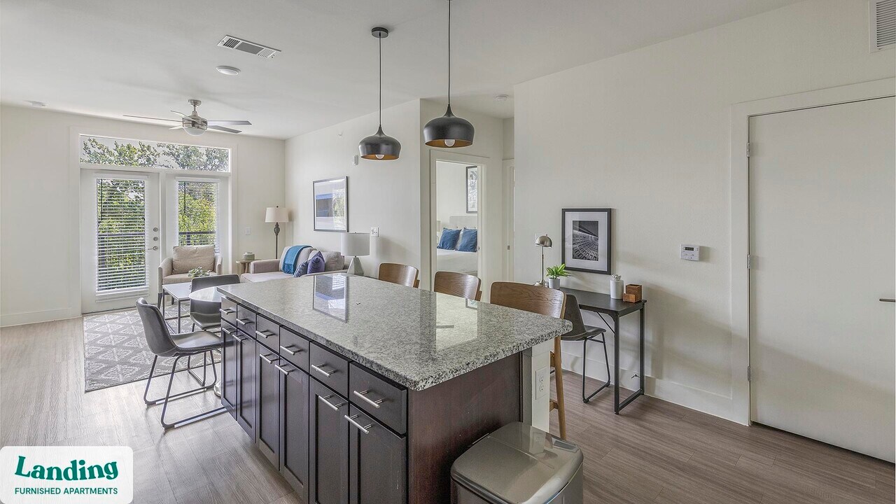 5200 White Settlement Rd, Unit 2312 in Fort Worth, TX - Building Photo