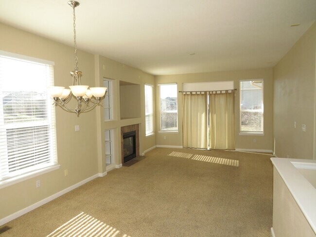 7641 Autumn Knoll Dr in Colorado Springs, CO - Building Photo - Building Photo