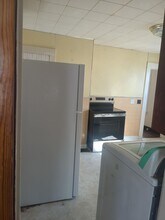 111 Walnut St in Nashua, NH - Building Photo - Building Photo