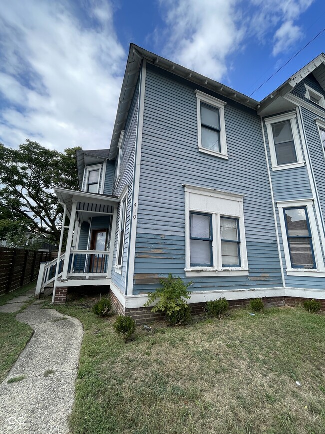 property at 410 E 16th St