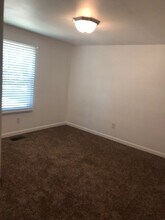 1900 Wild Cherry Dr in Tallahassee, FL - Building Photo - Building Photo